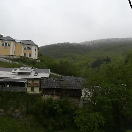 Apartma Pr Pekovcu Apartment